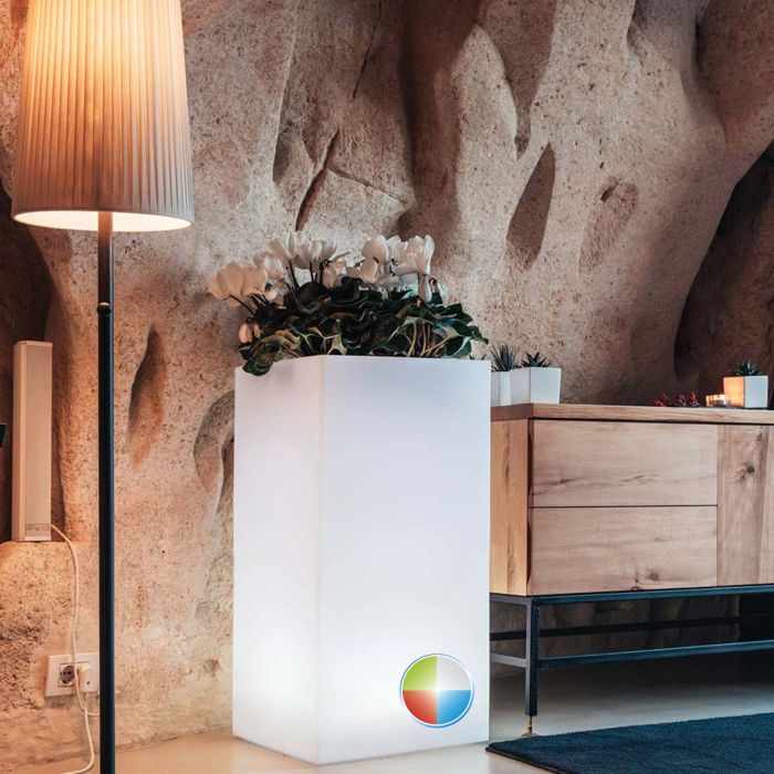 Blumentopf multicolor LED mit Kabel aus Harz 40x40 cm Höhe 80 cm mod. Cube Top Bright main product photo